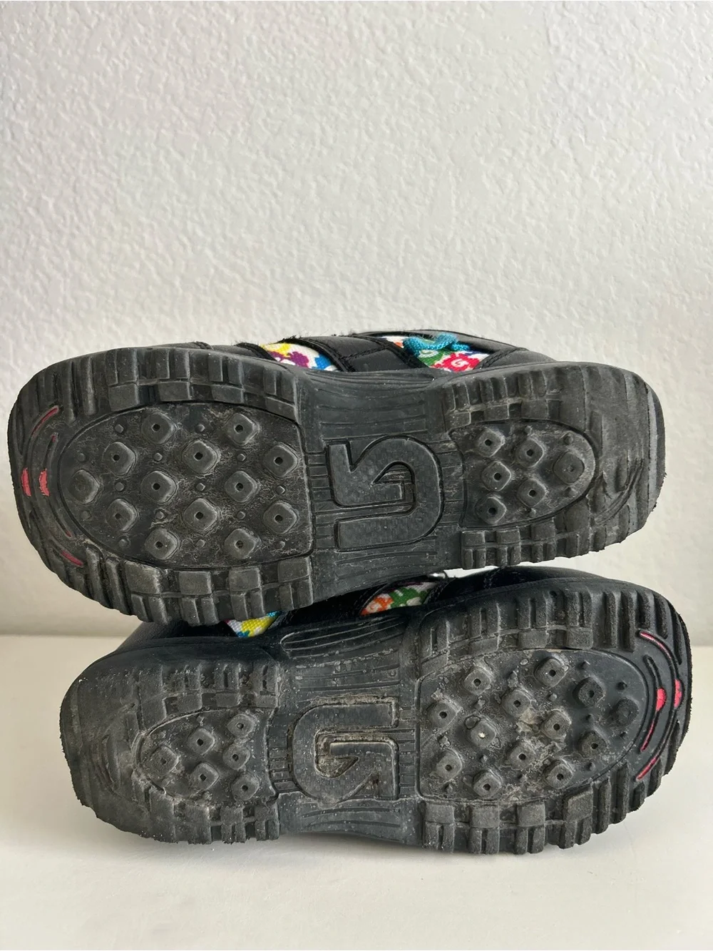 Burton Mini Grom Snowboard Boots Black w Multicolor Accents Kids Size 2